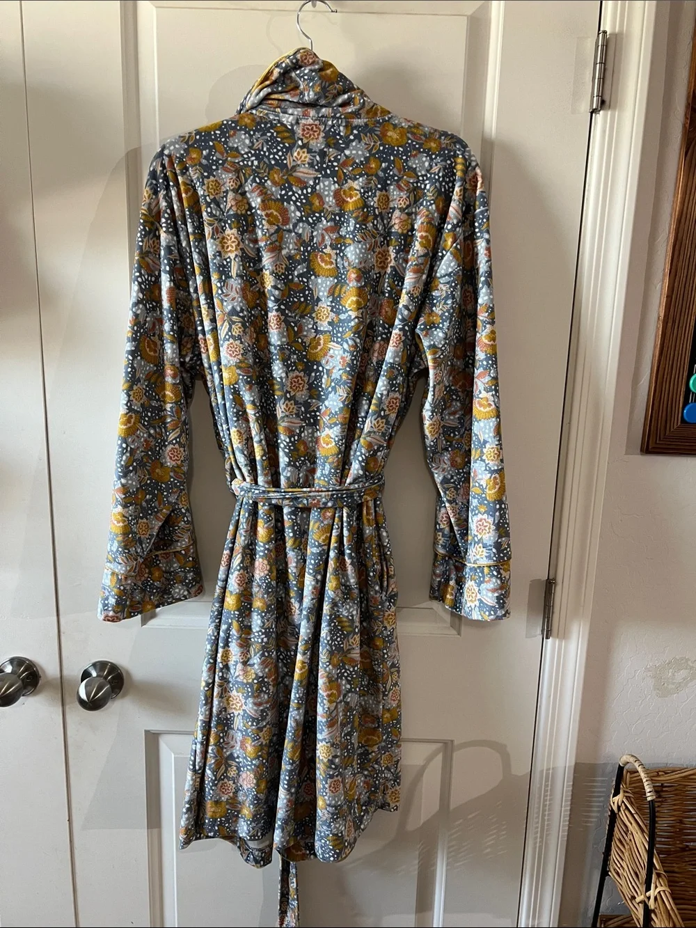 World Market O/S Velour Robe